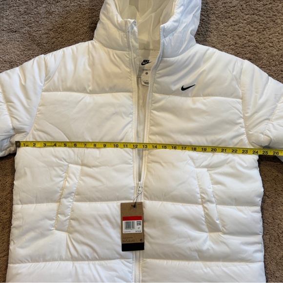 NWT - Nike Therma Fit Loose Hooded Puffer Parka White - L - Picture 5 of 8